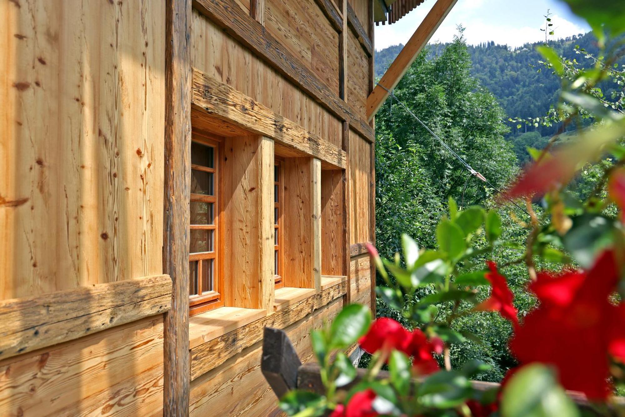 Living Timeless- Haldenhof Loft, Luxus Schwarzwald-Retreat Mit Sauna Fuer Bis Zu 12 Personen Villa Simonswald Exterior foto